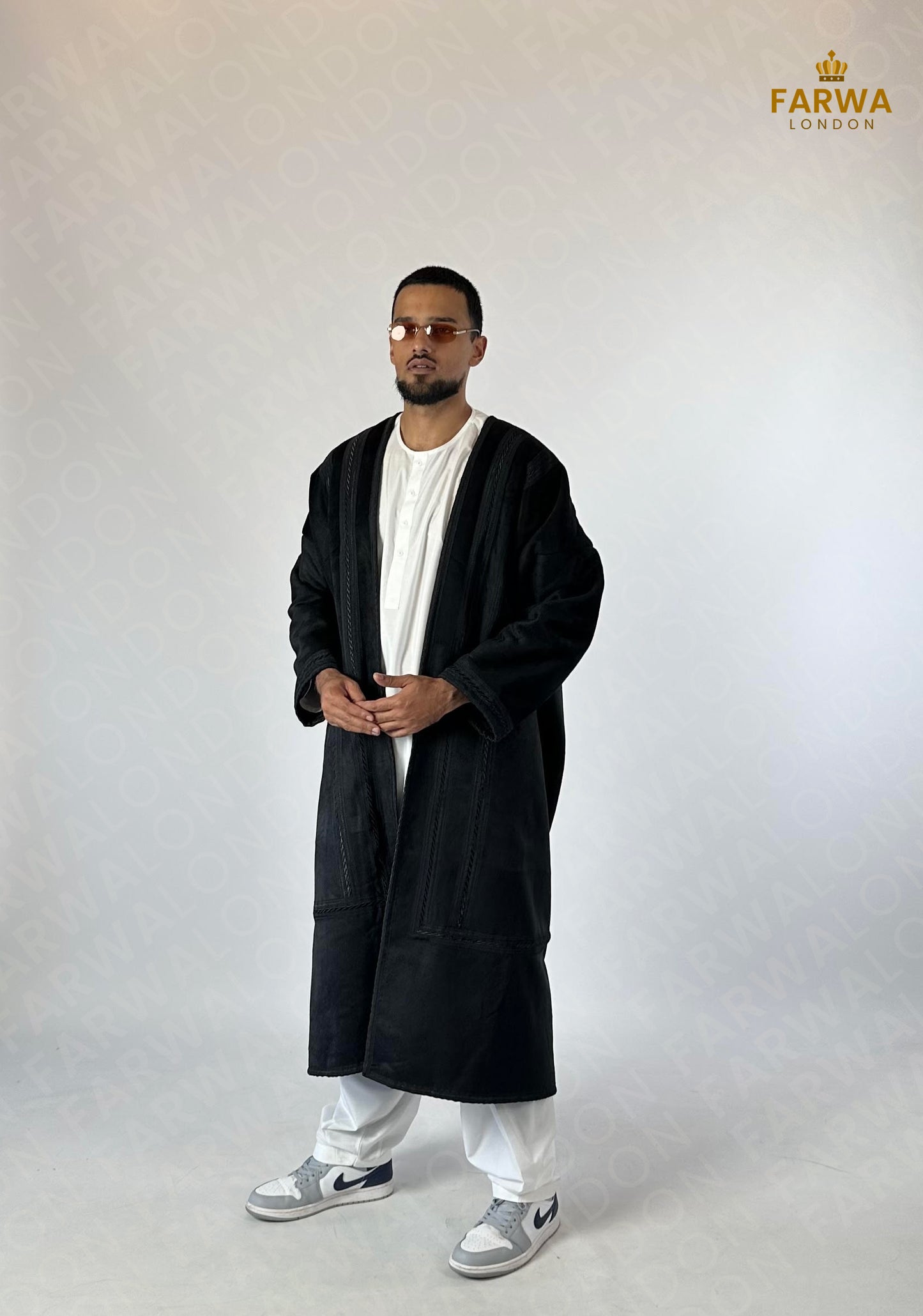 Midnight Black Farwa