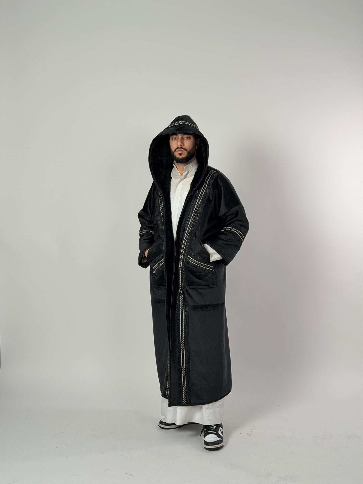 The Farwa London Signature in Black