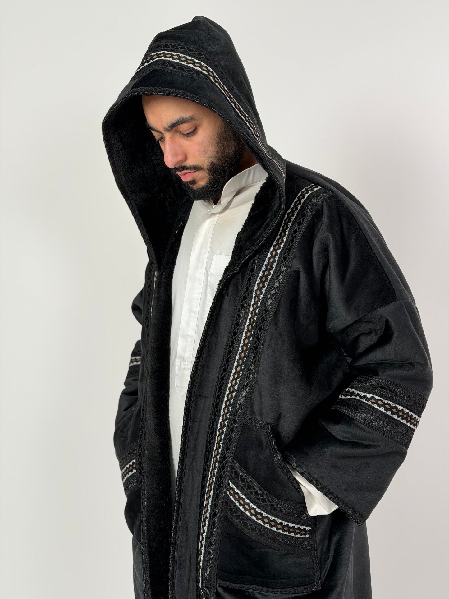 The Farwa London Signature in Black